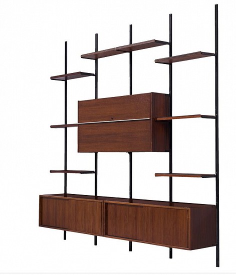 Osvaldo Borsani, Italian Modular Wall Unit in Walnut for Techno
1962, Walnut